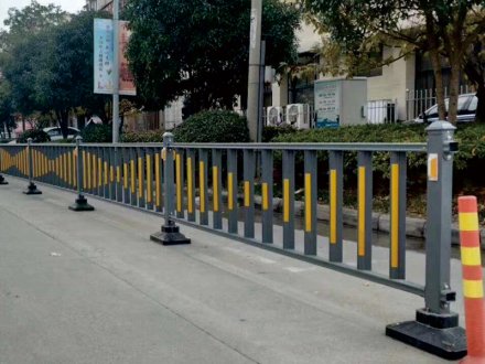 市政護(hù)欄，對于交通安全的重要性很關(guān)鍵